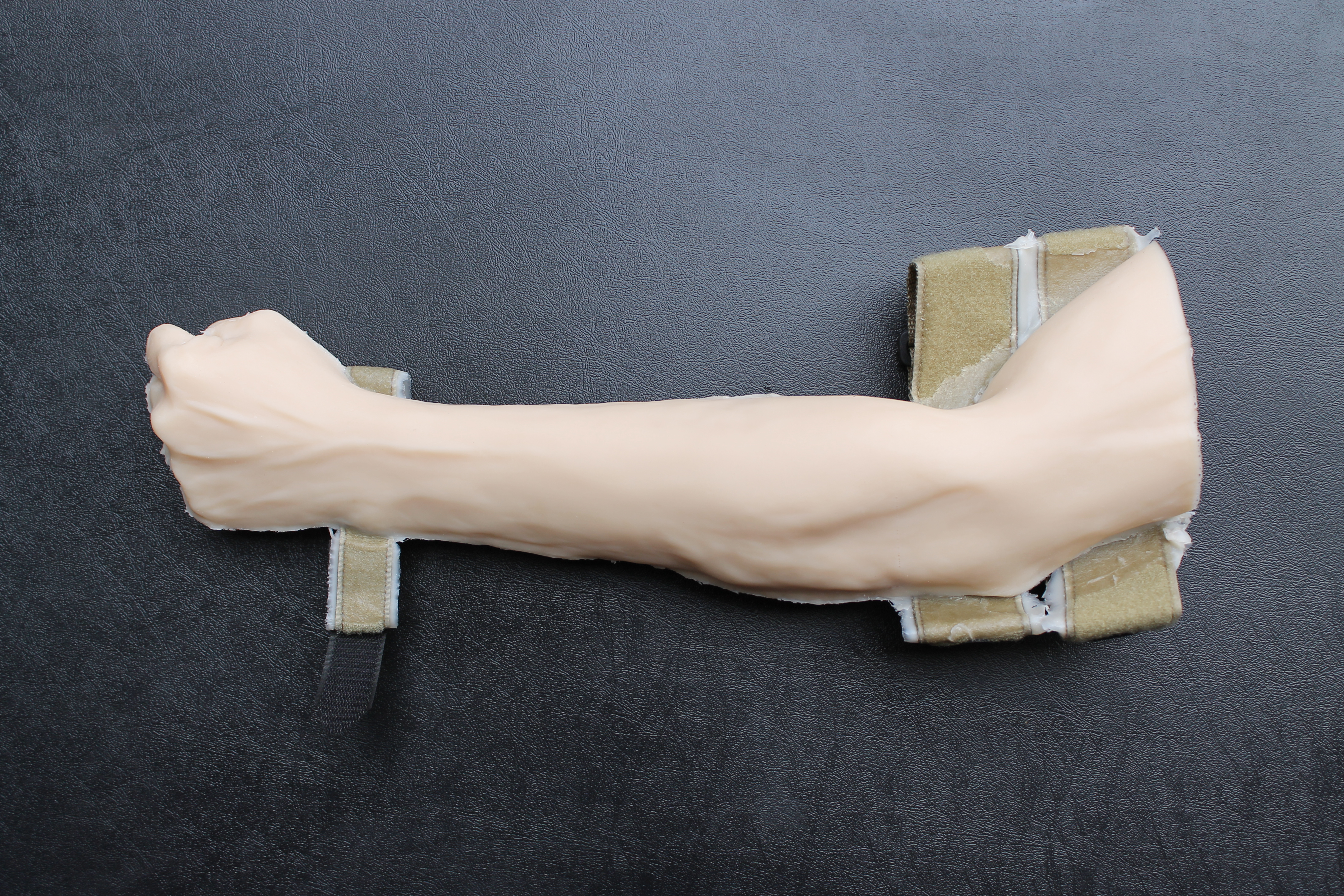 ArminLeggan(tm) G2 Left Arm Fist : K9Tec LLC